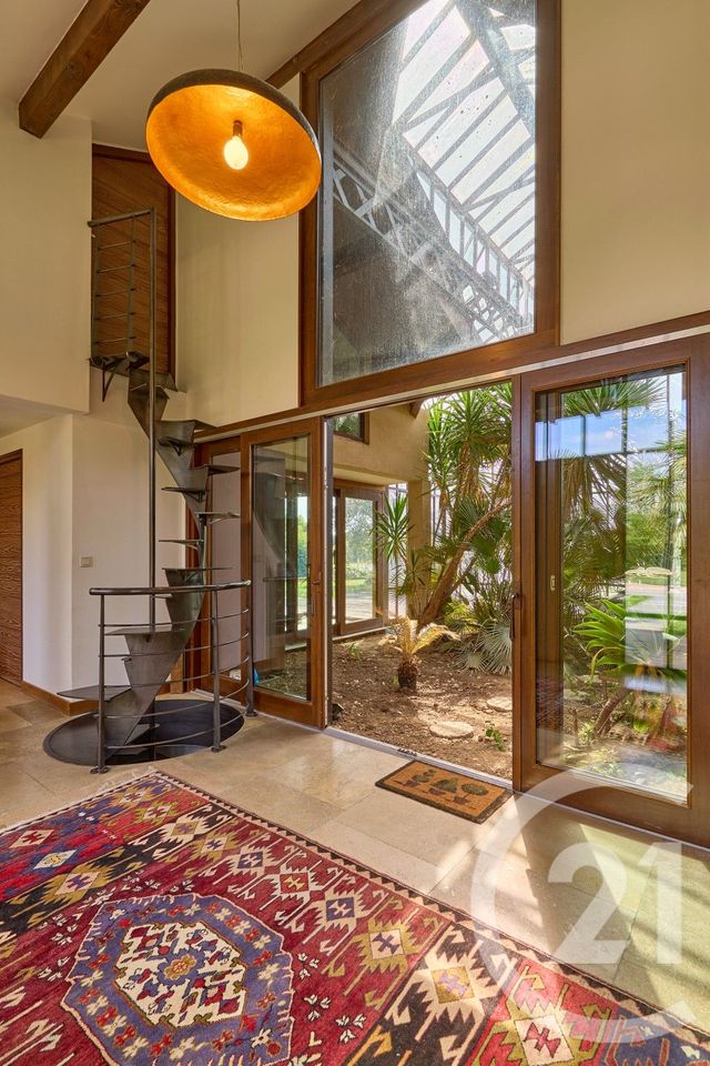 maison à vendre - 12 pièces - 381.0 m2 - VERSAILLEUX - 01 - RHONE-ALPES - Century 21 Déclic Immobilier