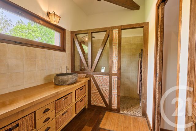 maison à vendre - 12 pièces - 381.0 m2 - VERSAILLEUX - 01 - RHONE-ALPES - Century 21 Déclic Immobilier