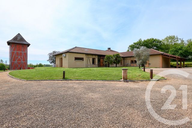 maison à vendre - 12 pièces - 381.0 m2 - VERSAILLEUX - 01 - RHONE-ALPES - Century 21 Déclic Immobilier