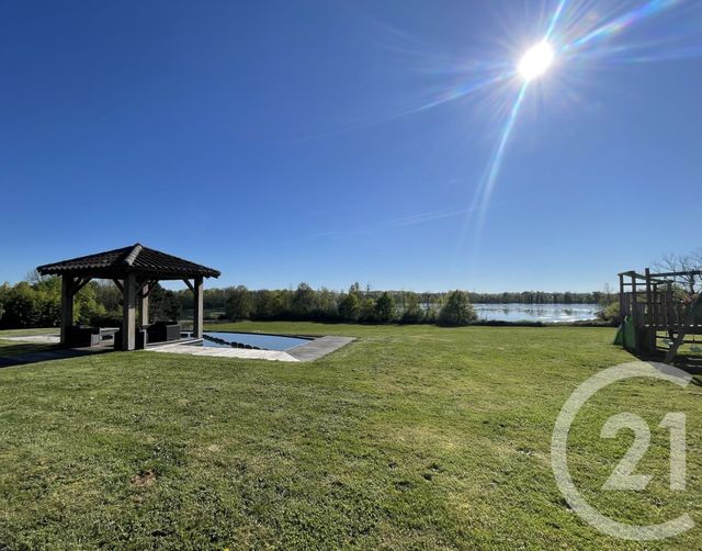 maison à vendre - 12 pièces - 381.0 m2 - VERSAILLEUX - 01 - RHONE-ALPES - Century 21 Déclic Immobilier