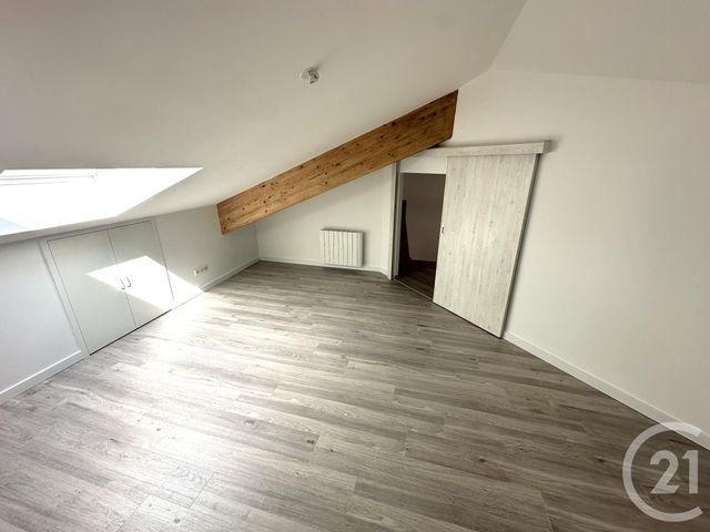 Appartement F4 à vendre - 4 pièces - 84.0 m2 - CHARNOZ SUR AIN - 01 - RHONE-ALPES - Century 21 Déclic Immobilier