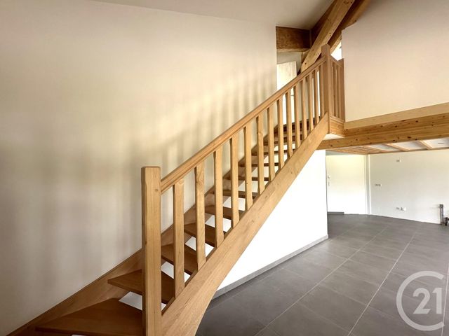 Appartement F4 à vendre - 4 pièces - 84.0 m2 - CHARNOZ SUR AIN - 01 - RHONE-ALPES - Century 21 Déclic Immobilier