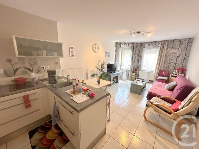 Appartement F2 à vendre - 2 pièces - 41.2 m2 - MEXIMIEUX - 01 - RHONE-ALPES - Century 21 Déclic Immobilier