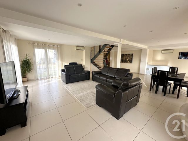 maison à vendre - 5 pièces - 221.16 m2 - ST MAURICE DE GOURDANS - 01 - RHONE-ALPES - Century 21 Déclic Immobilier