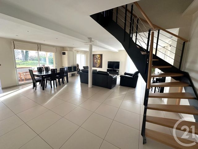 maison à vendre - 5 pièces - 221.16 m2 - ST MAURICE DE GOURDANS - 01 - RHONE-ALPES - Century 21 Déclic Immobilier