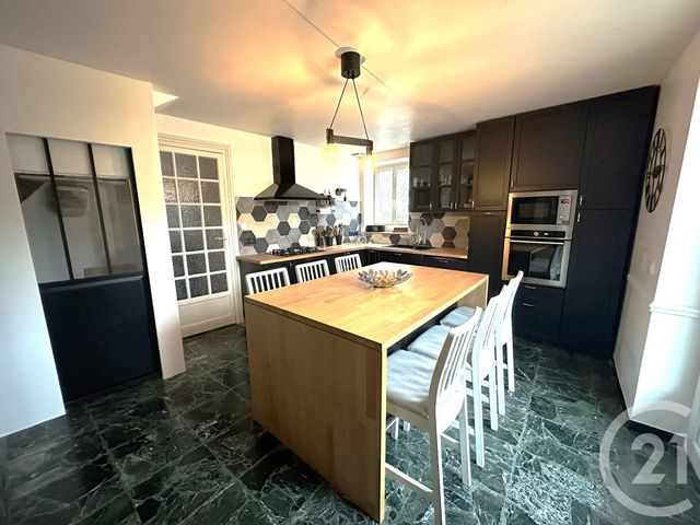 maison à vendre - 9 pièces - 236.78 m2 - VILLIEU LOYES MOLLON - 01 - RHONE-ALPES - Century 21 Déclic Immobilier