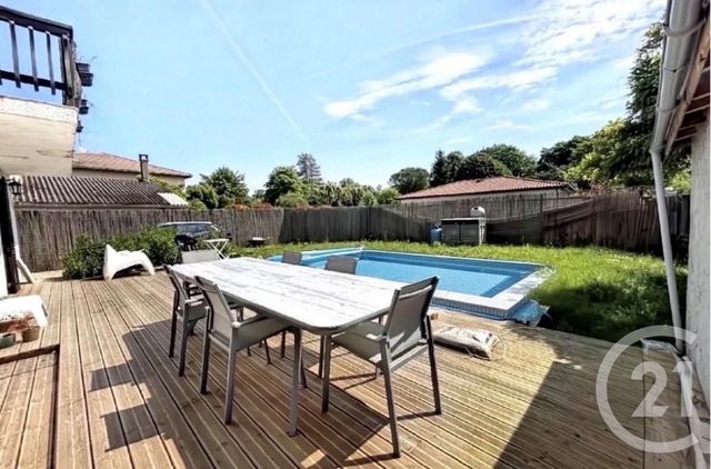 maison à vendre - 9 pièces - 236.78 m2 - VILLIEU LOYES MOLLON - 01 - RHONE-ALPES - Century 21 Déclic Immobilier