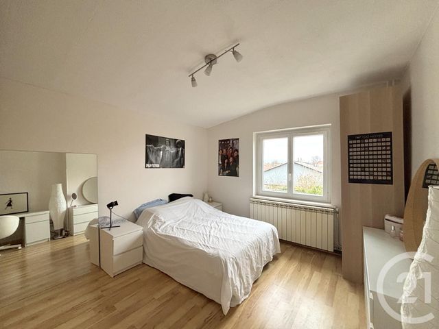 maison à vendre - 7 pièces - 183.0 m2 - VILLIEU LOYES MOLLON - 01 - RHONE-ALPES - Century 21 Déclic Immobilier