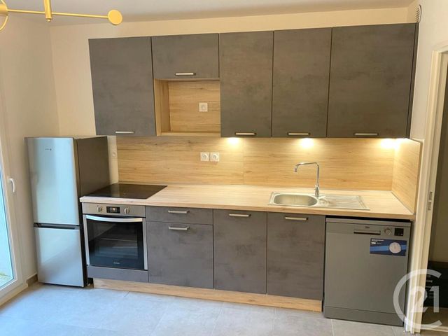 Afficher la photo en grand Appartement T3 à vendre - 3 pièces - 62.38 m2 - MEXIMIEUX - 01 - RHONE-ALPES - Century 21 Déclic Immobilier