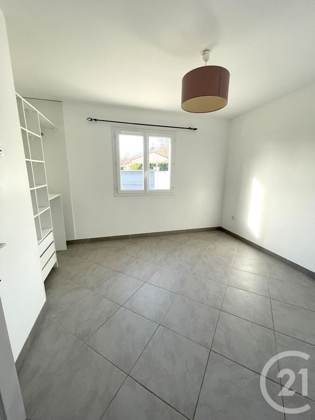 maison à louer - 5 pièces - 130.0 m2 - MEXIMIEUX - 01 - RHONE-ALPES - Century 21 Déclic Immobilier