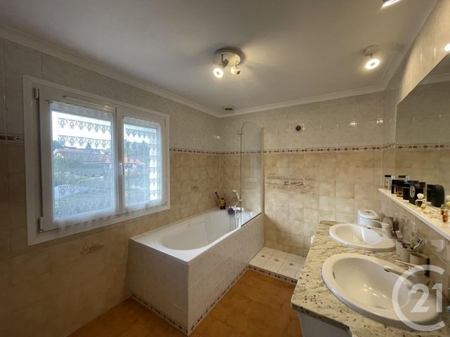 maison à vendre - 5 pièces - 124.6 m2 - RIGNIEUX LE FRANC - 01 - RHONE-ALPES - Century 21 Déclic Immobilier