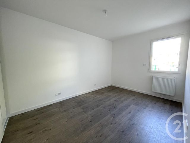 Appartement T3 à vendre - 3 pièces - 69.32 m2 - MEXIMIEUX - 01 - RHONE-ALPES - Century 21 Déclic Immobilier