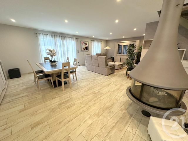 maison à vendre - 4 pièces - 161.0 m2 - ST MAURICE DE GOURDANS - 01 - RHONE-ALPES - Century 21 Déclic Immobilier