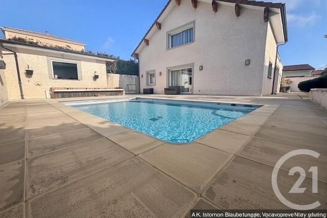 Maison à vendre ST MAURICE DE GOURDANS