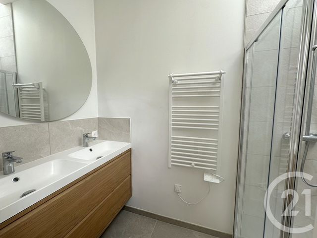 Appartement T4 à vendre - 4 pièces - 103.55 m2 - MEXIMIEUX - 01 - RHONE-ALPES - Century 21 Déclic Immobilier