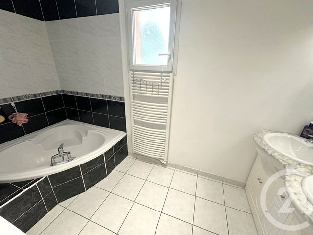 maison à vendre - 4 pièces - 82.8 m2 - CHATILLON LA PALUD - 01 - RHONE-ALPES - Century 21 Déclic Immobilier