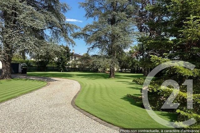 maison à vendre - 7 pièces - 179.61 m2 - ST VULBAS - 01 - RHONE-ALPES - Century 21 Déclic Immobilier