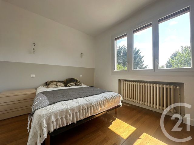 maison à vendre - 7 pièces - 179.61 m2 - ST VULBAS - 01 - RHONE-ALPES - Century 21 Déclic Immobilier