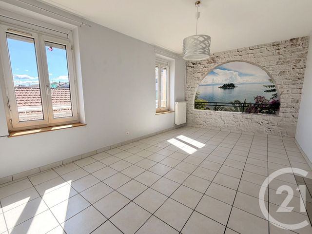 Appartement F3 à louer - 3 pièces - 68.0 m2 - MEXIMIEUX - 01 - RHONE-ALPES - Century 21 Déclic Immobilier