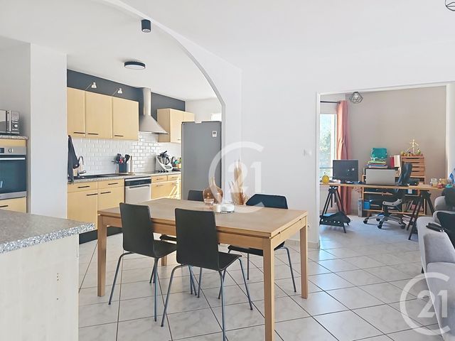 Appartement F5 à vendre - 5 pièces - 110.7 m2 - LAGNIEU - 01 - RHONE-ALPES - Century 21 Déclic Immobilier