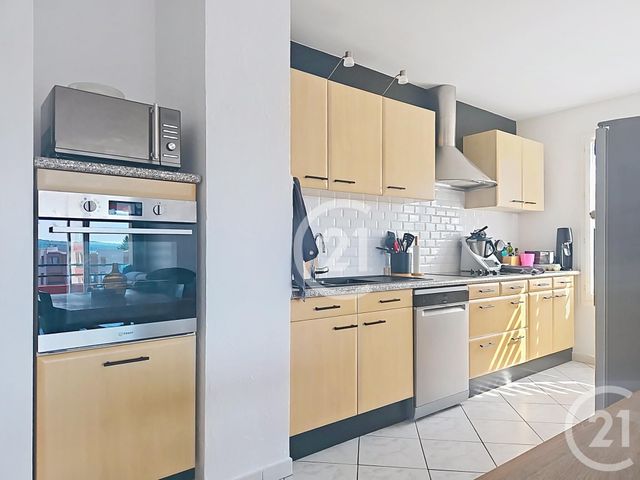Appartement F5 à vendre - 5 pièces - 110.7 m2 - LAGNIEU - 01 - RHONE-ALPES - Century 21 Déclic Immobilier