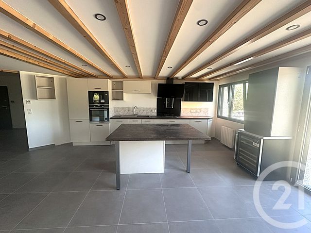 Appartement F4 à vendre - 4 pièces - 84.0 m2 - CHARNOZ SUR AIN - 01 - RHONE-ALPES - Century 21 Déclic Immobilier