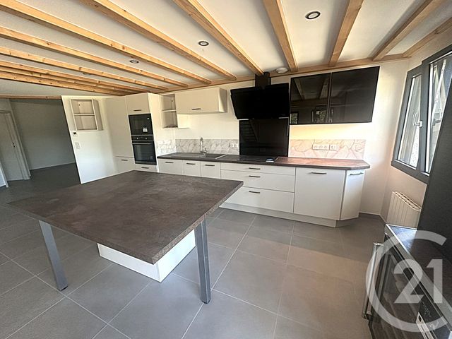 Appartement F4 à vendre - 4 pièces - 84.0 m2 - CHARNOZ SUR AIN - 01 - RHONE-ALPES - Century 21 Déclic Immobilier