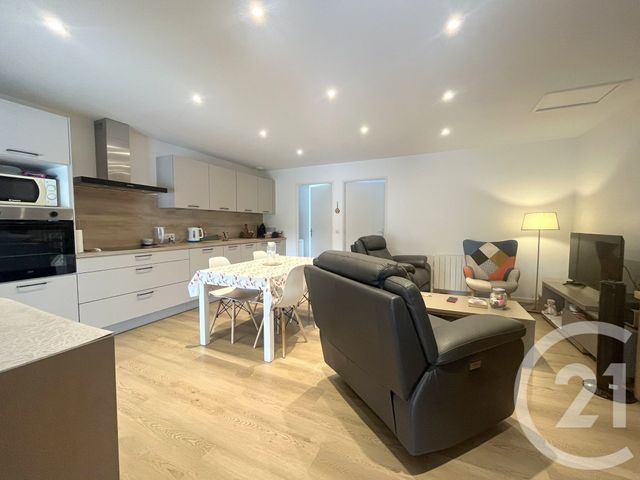 Appartement T2 à louer - 2 pièces - 44.29 m2 - MEXIMIEUX - 01 - RHONE-ALPES - Century 21 Déclic Immobilier